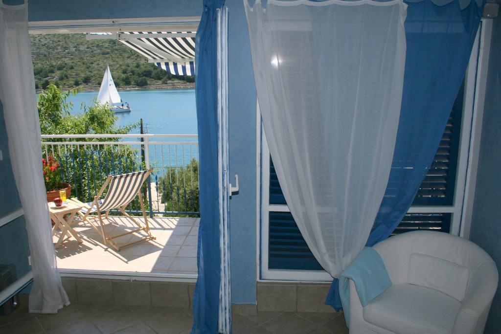 Apartments Mediterraneo كابريجي المظهر الخارجي الصورة