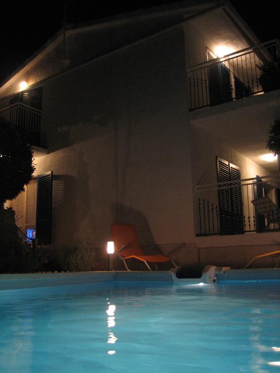 Apartments Mediterraneo كابريجي المظهر الخارجي الصورة