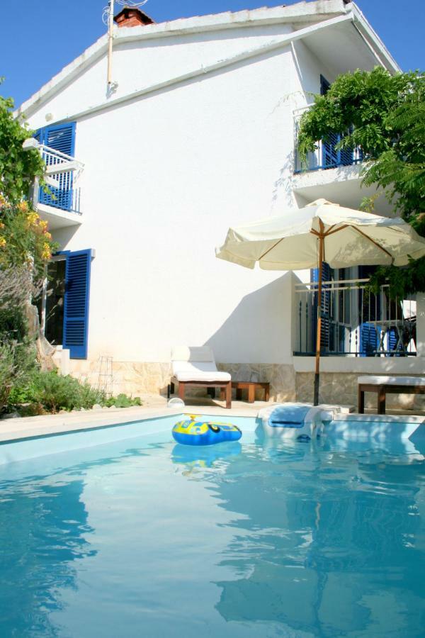 Apartments Mediterraneo كابريجي المظهر الخارجي الصورة