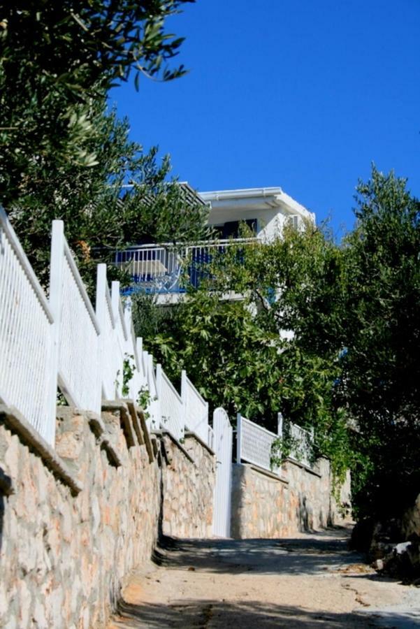 Apartments Mediterraneo كابريجي المظهر الخارجي الصورة